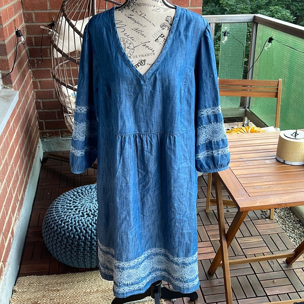J. Jill Blue Dress with White Lace Accents